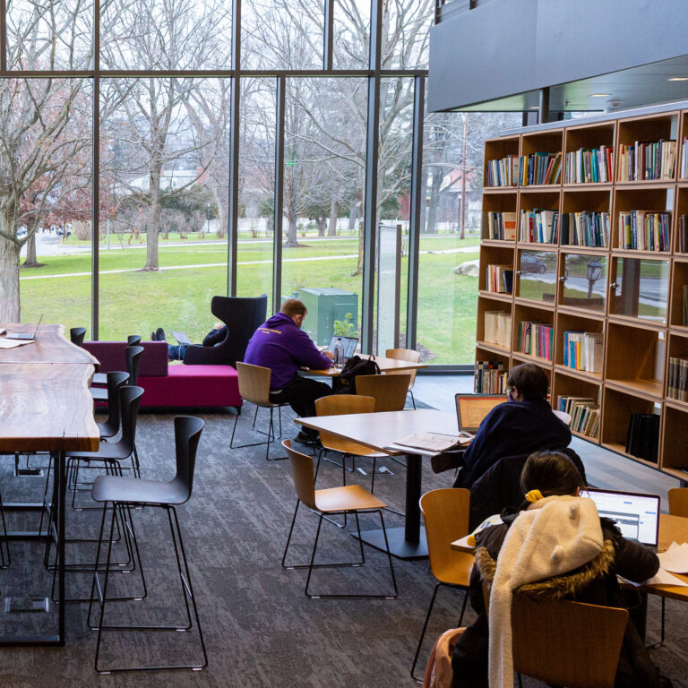 Students Studying in Wachenheim Science Center