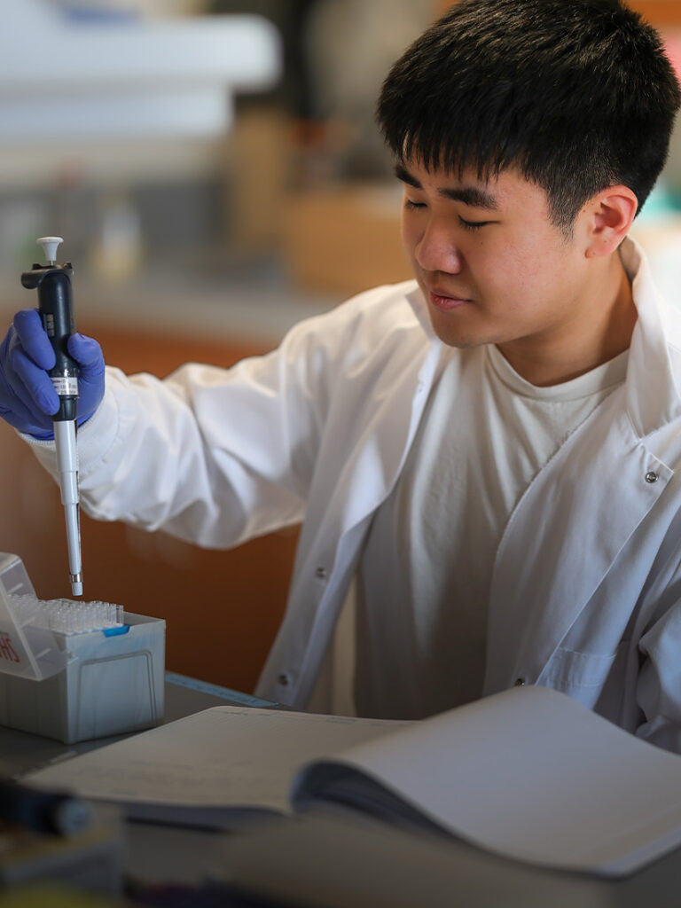 Eddie Li ’26