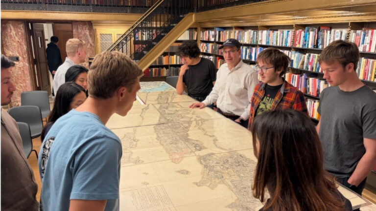 Students in the Winter Study course Maps: Past, Present & Future